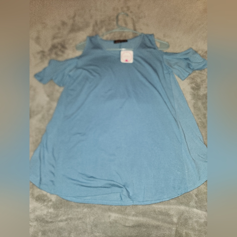 Flowy Blue shirt